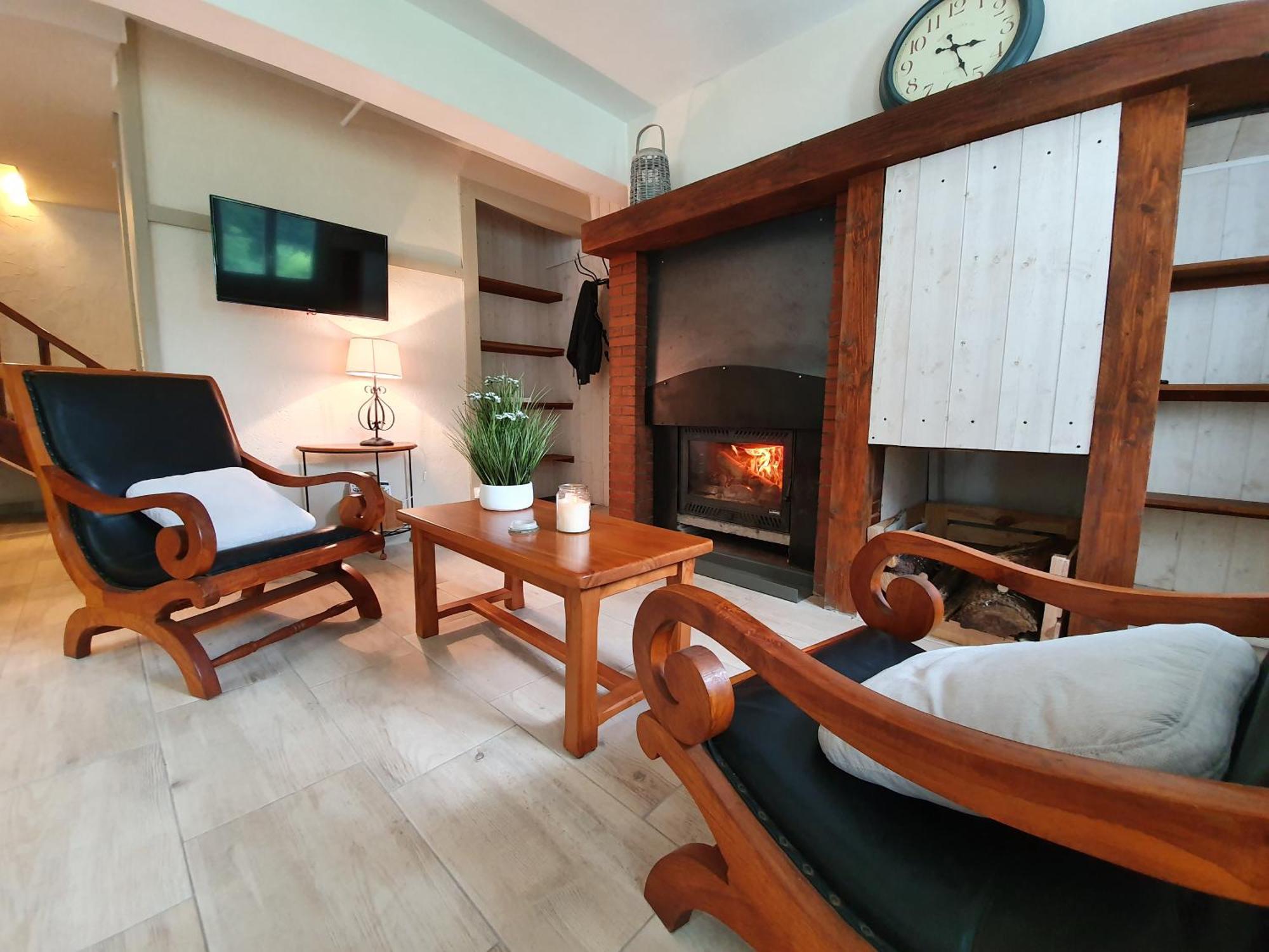 Gite Confortable Avec Spa Prive Et Confort Moderne Pont-de-Larn Exterior photo